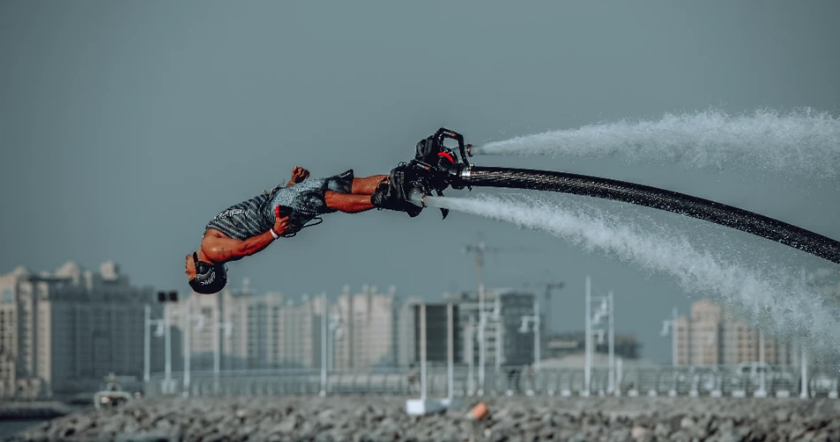 Best 10 Thrilling Watersports in Dubai